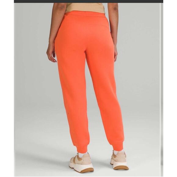 Lululemon scuba high rise jogger warm coral size 8 - Picture 4 of 13
